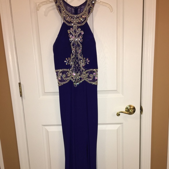 Prom dress!!! - Picture 2 of 5